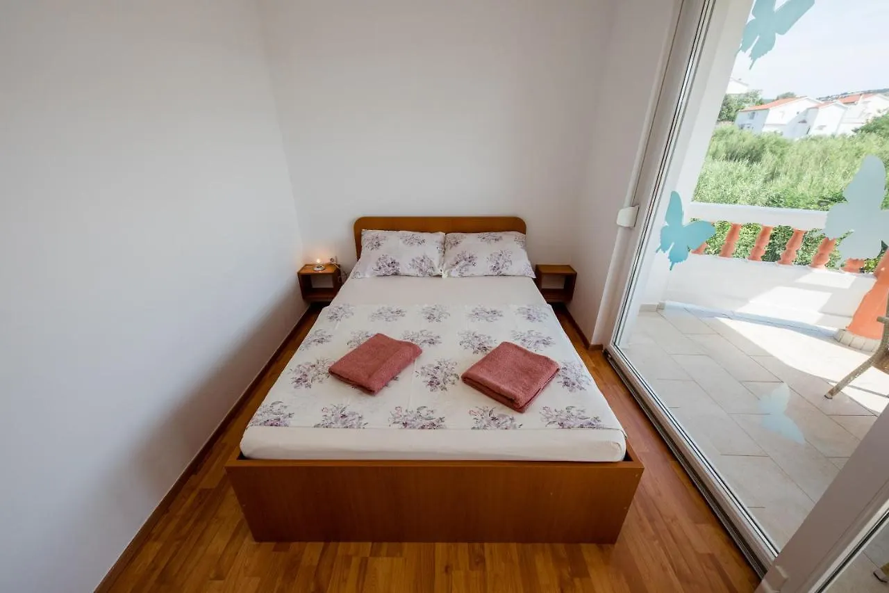 Zeljko Apartmani Lopar Kroatien
